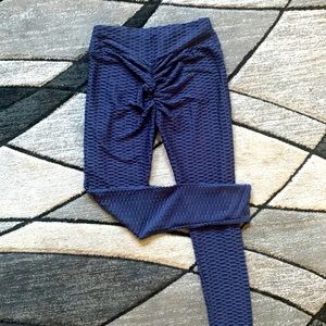 NWOT TikTok leggings size lg